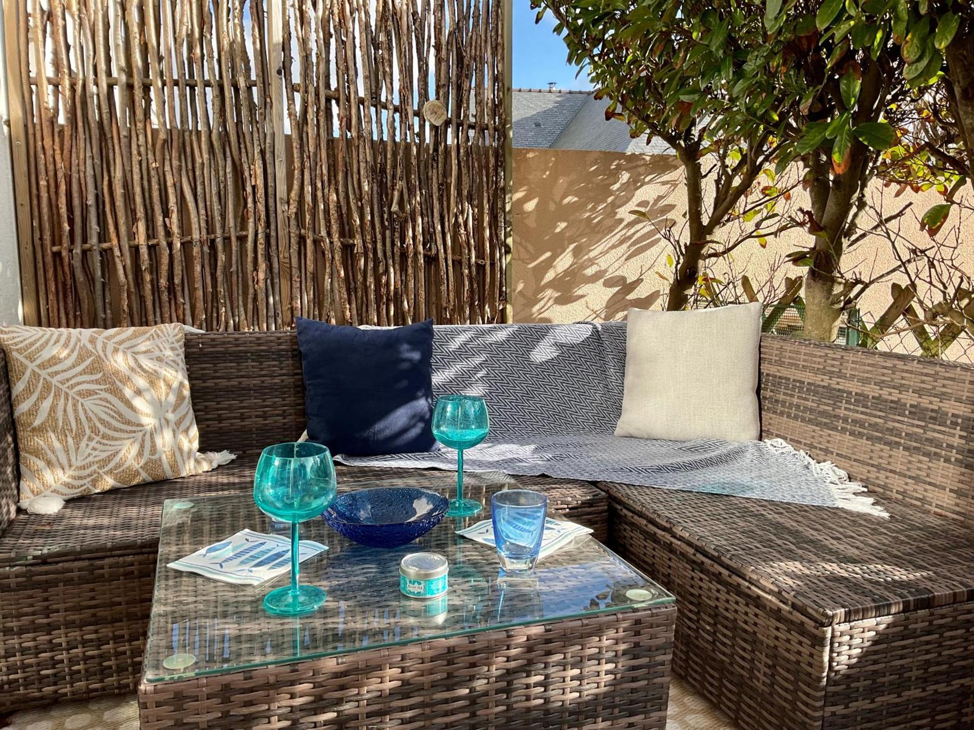 Le Nid Douillet, Studio Avec Terrasse Et Parking A 400M Des Plages Larmor-Plage Ngoại thất bức ảnh